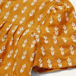 Short-Sleeved Aztec Blouse-Stetson Hot