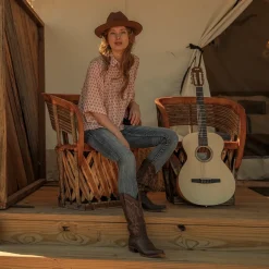 Short-Sleeved Cottage Floral Blouse-Stetson